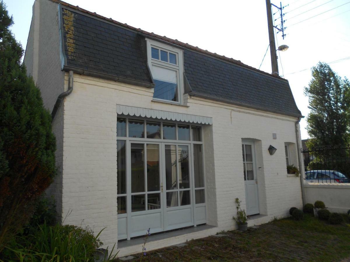 La Petite Maison Du Parc Bois-en-Ardres Esterno foto